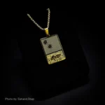 گردنبند استیل طرح Cartier مدل مستطیلی طلایی